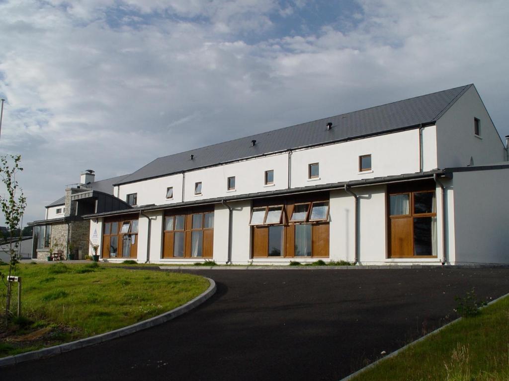 Errigal Youth Hostel กวีดอร์ ภายนอก รูปภาพ